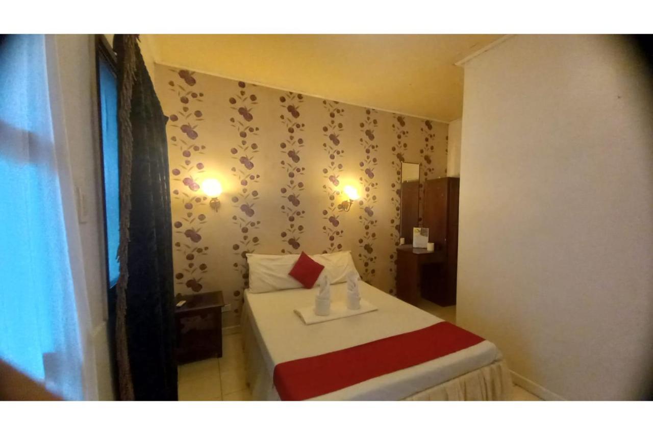 Oyo 934 Bea'S Garden Inn Tiniguiban Экстерьер фото