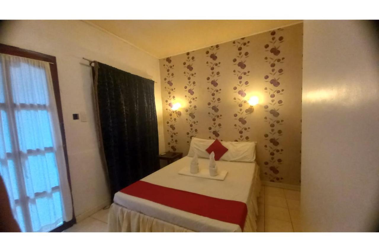 Oyo 934 Bea'S Garden Inn Tiniguiban Экстерьер фото